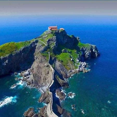 Апартаменты Arostegi Etxea Bonito Piso Junto Al Puerto Бермео Экстерьер фото
