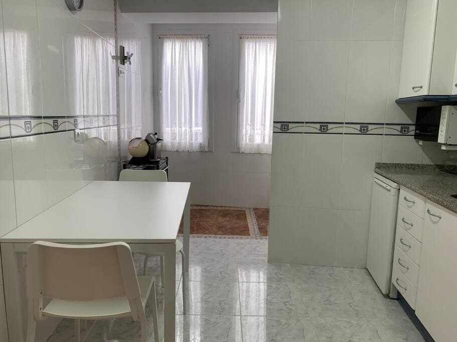 Апартаменты Arostegi Etxea Bonito Piso Junto Al Puerto Бермео Экстерьер фото